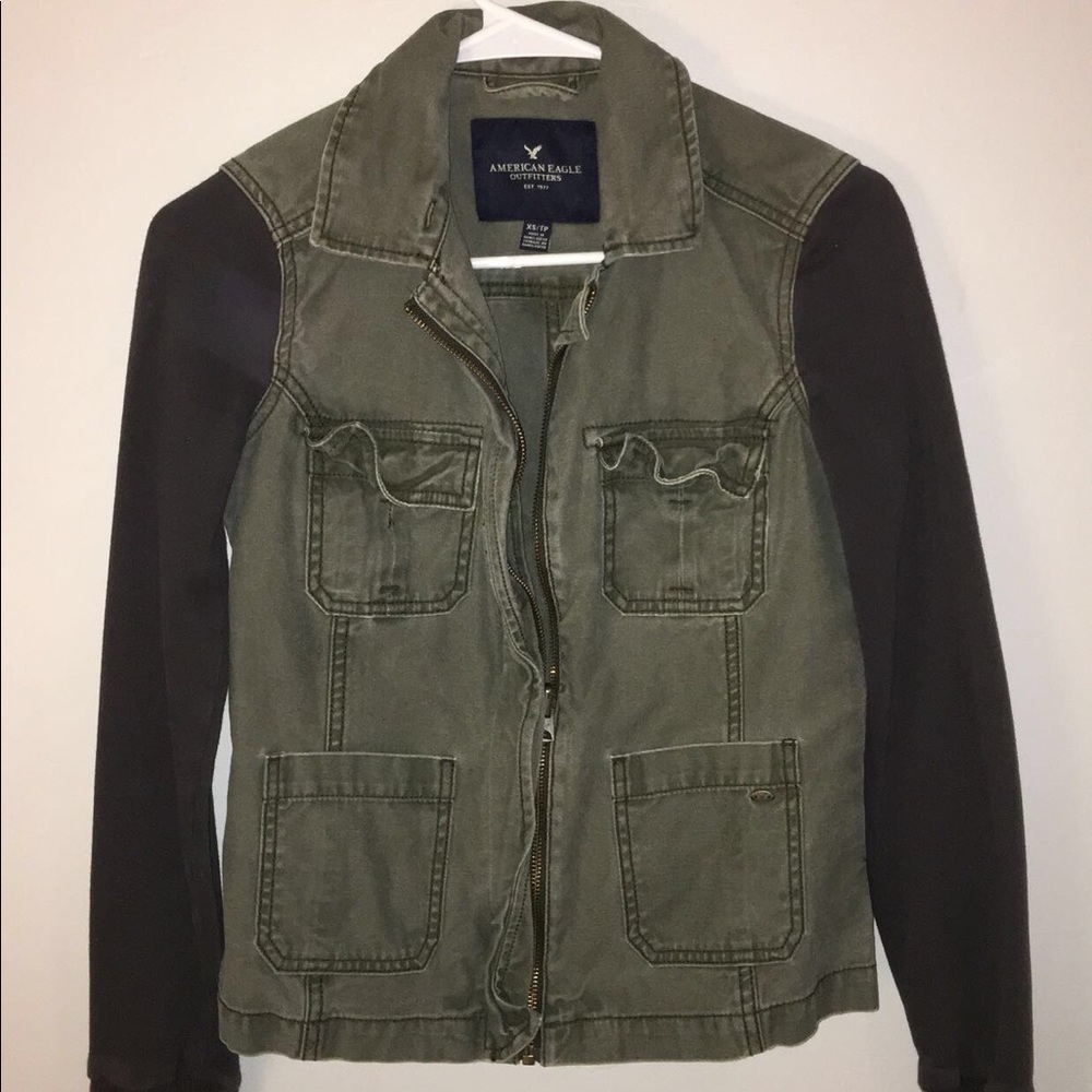 Super Nice American Eagle Cargo Jacket !!!! - image 1